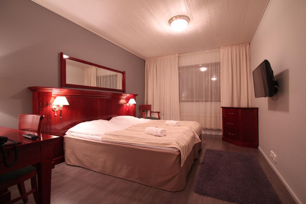 Hotelli Jussan Tupa Enontekiö Kamer foto