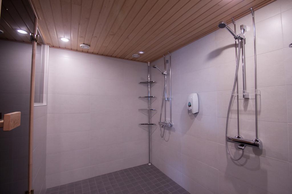 Hotelli Jussan Tupa Enontekiö Buitenkant foto